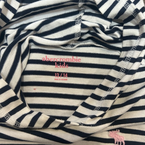 💗 Abercrombie & Fitch Black and White Striped Hoodie Sweatshirt - Picture 4 of 4